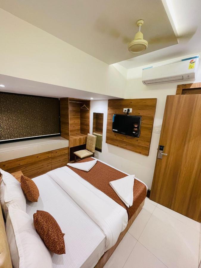 Hotel Black Burn Bombay Extérieur photo