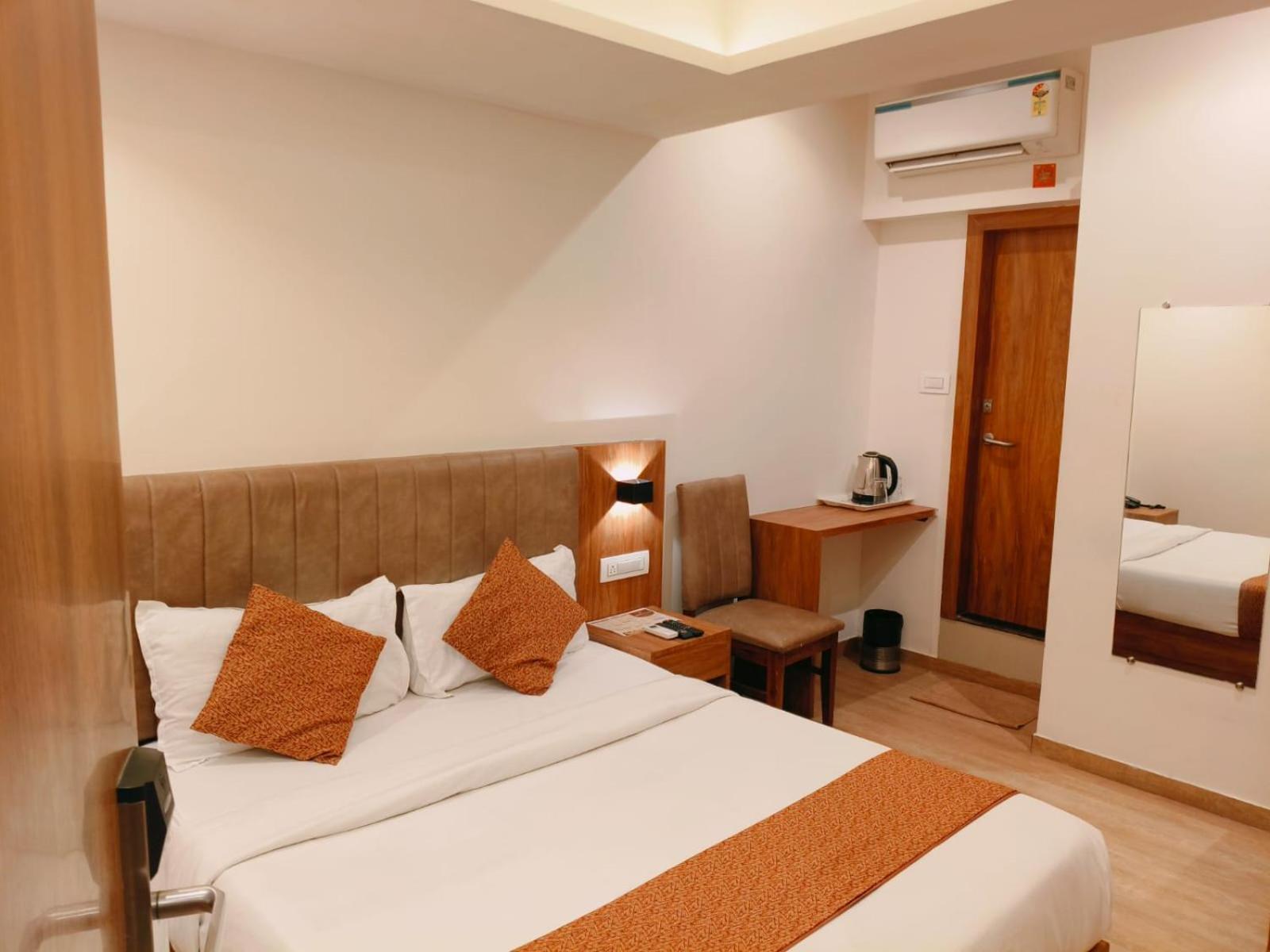Hotel Black Burn Bombay Extérieur photo